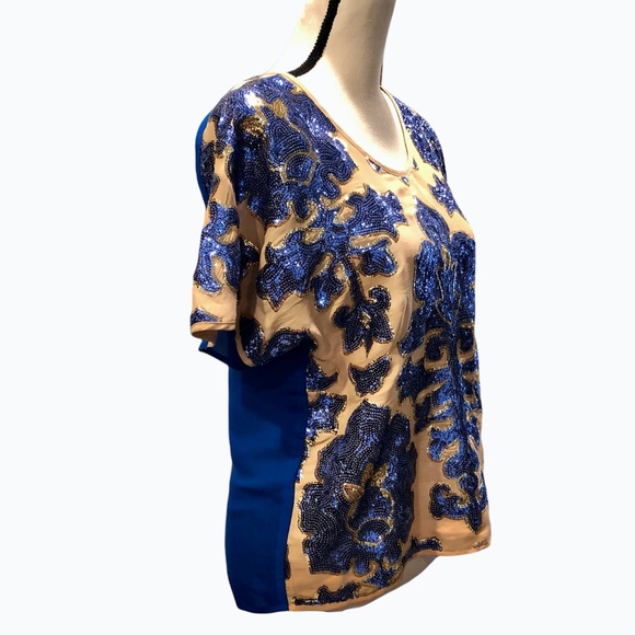 TRACY REESE NEIMAN MARCUS FOR TARGET BEIGE & ROYAL BLUE SEQUIN TOP - Picture 4 of 16